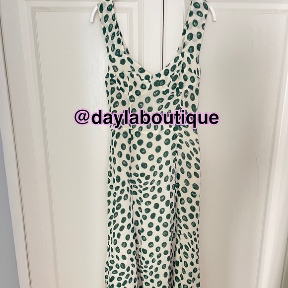 ReformationFulton Dress Tapioca - Picture 7 of 9